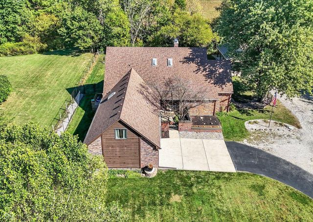 125 S 1100 E, Zionsville, IN 46077