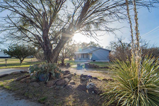 901 S Miller Street, Breckenridge, TX 76424