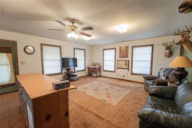 901 S Miller Street, Breckenridge, TX 76424