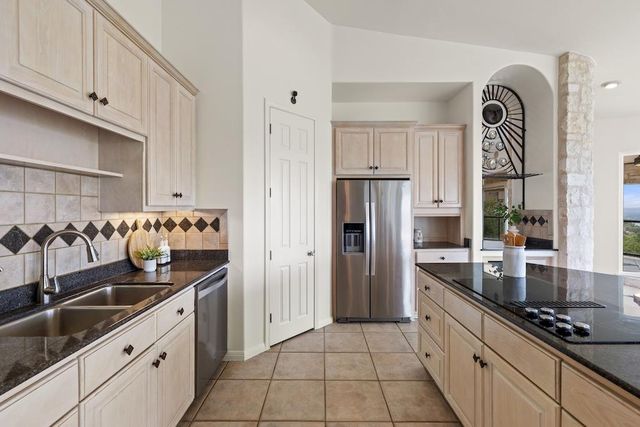 7204 Cielo Azul PASS, Austin, TX 78732