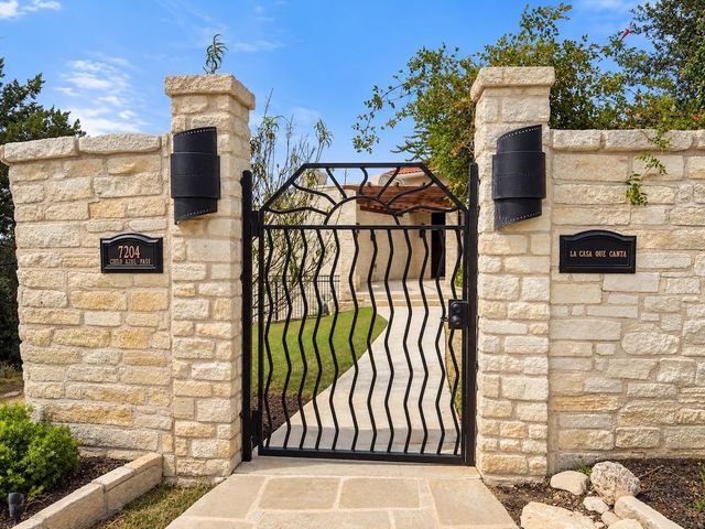 7204 Cielo Azul PASS, Austin, TX 78732
