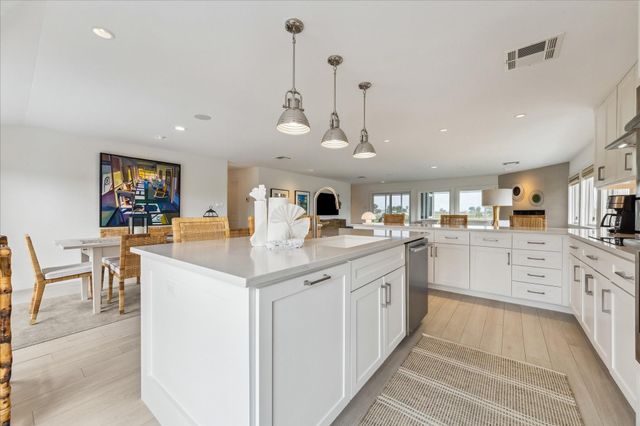 14021 Grambo Boulevard, Galveston, TX 77554