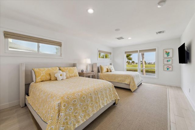 14021 Grambo Boulevard, Galveston, TX 77554