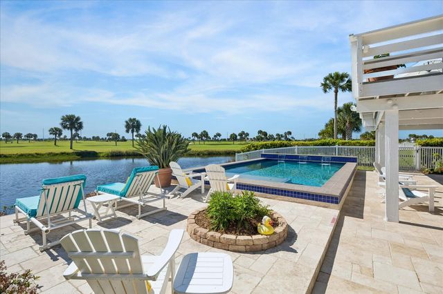 14021 Grambo Boulevard, Galveston, TX 77554