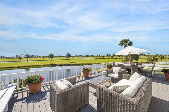 14021 Grambo Boulevard, Galveston, TX 77554