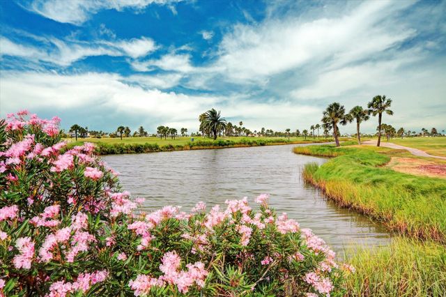 14021 Grambo Boulevard, Galveston, TX 77554