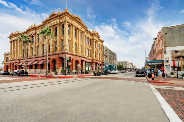 14021 Grambo Boulevard, Galveston, TX 77554