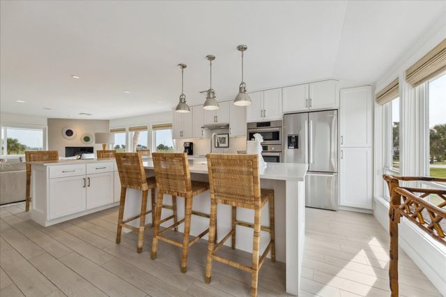 14021 Grambo Boulevard, Galveston, TX 77554