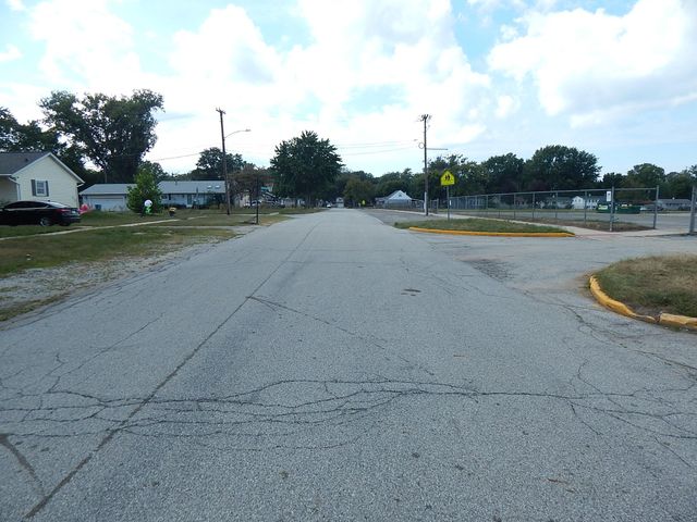 1009 W Coolspring Avenue, Michigan City, IN 46360