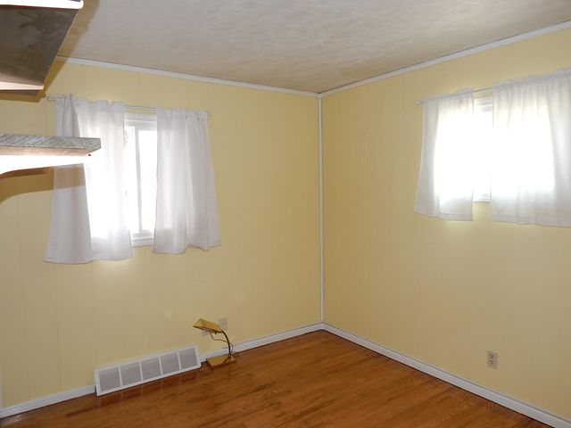 1009 W Coolspring Avenue, Michigan City, IN 46360