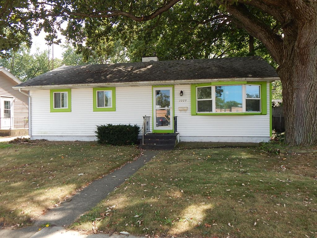1009 W Coolspring Avenue, Michigan City, IN 46360