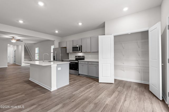 906 Lanyard Lane, New Bern, NC 28560