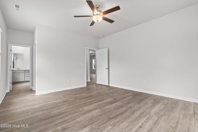 906 Lanyard Lane, New Bern, NC 28560