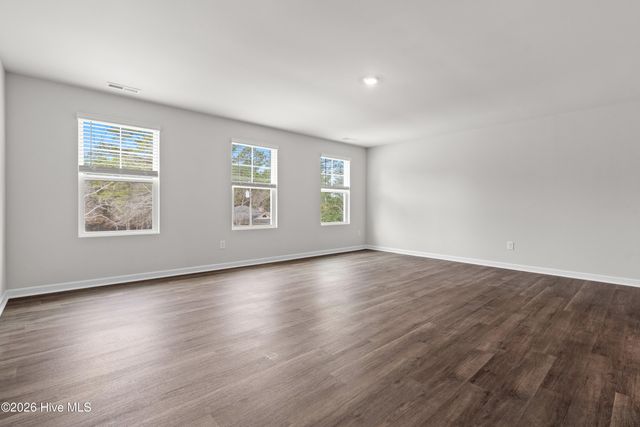 906 Lanyard Lane, New Bern, NC 28560