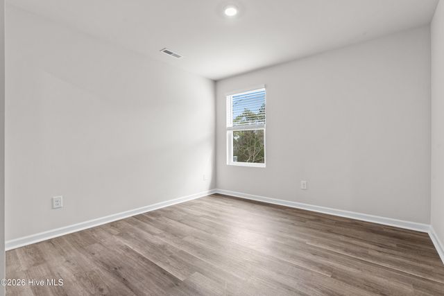 906 Lanyard Lane, New Bern, NC 28560