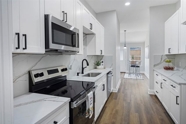 1433 Norwood Drive, Hurst, TX 76053