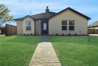 1433 Norwood Drive, Hurst, TX 76053