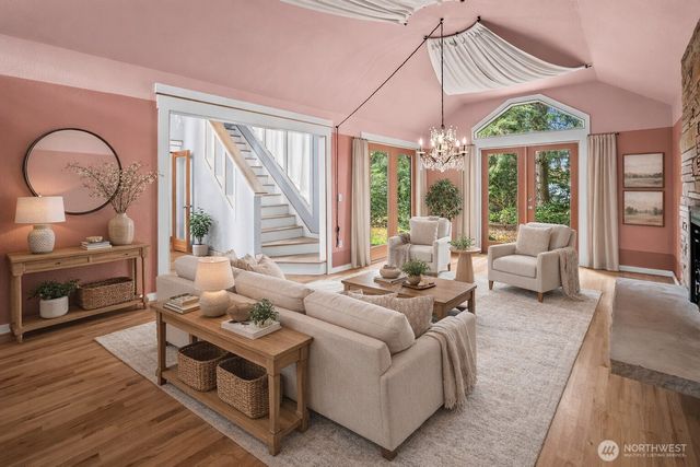 2812 204th Avenue Ct, Lake Tapps, WA 98391