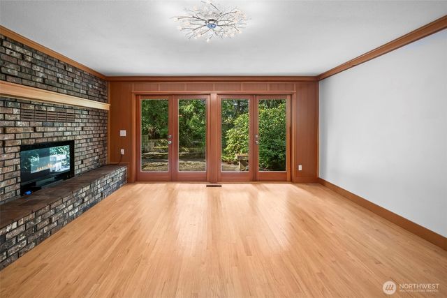 2812 204th Avenue Ct, Lake Tapps, WA 98391