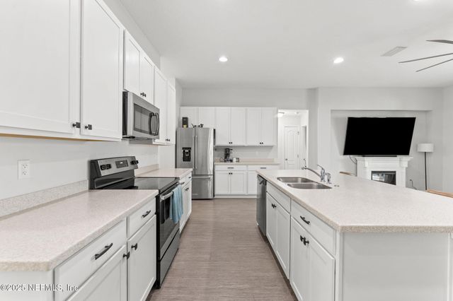 86186 TRANQUIL Court, Yulee, FL 32097