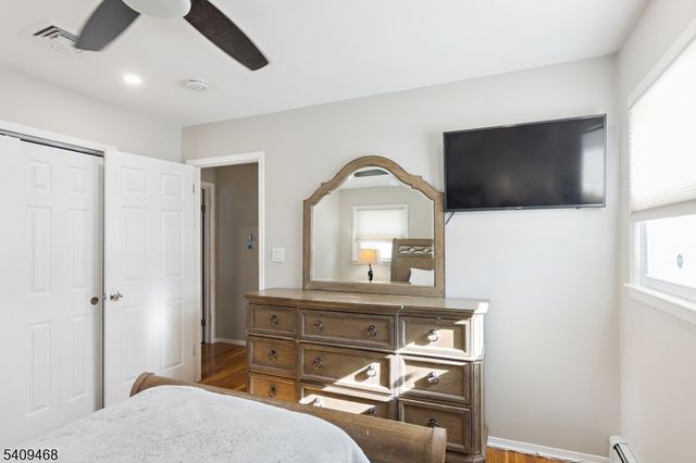 16 Canterbury Dr, Scotch Plains Twp., NJ 07076