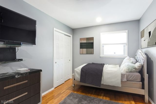 16 Canterbury Dr, Scotch Plains Twp., NJ 07076