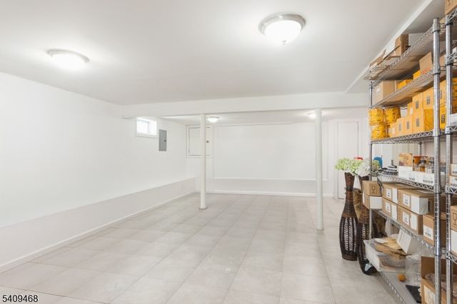 16 Canterbury Dr, Scotch Plains Twp., NJ 07076