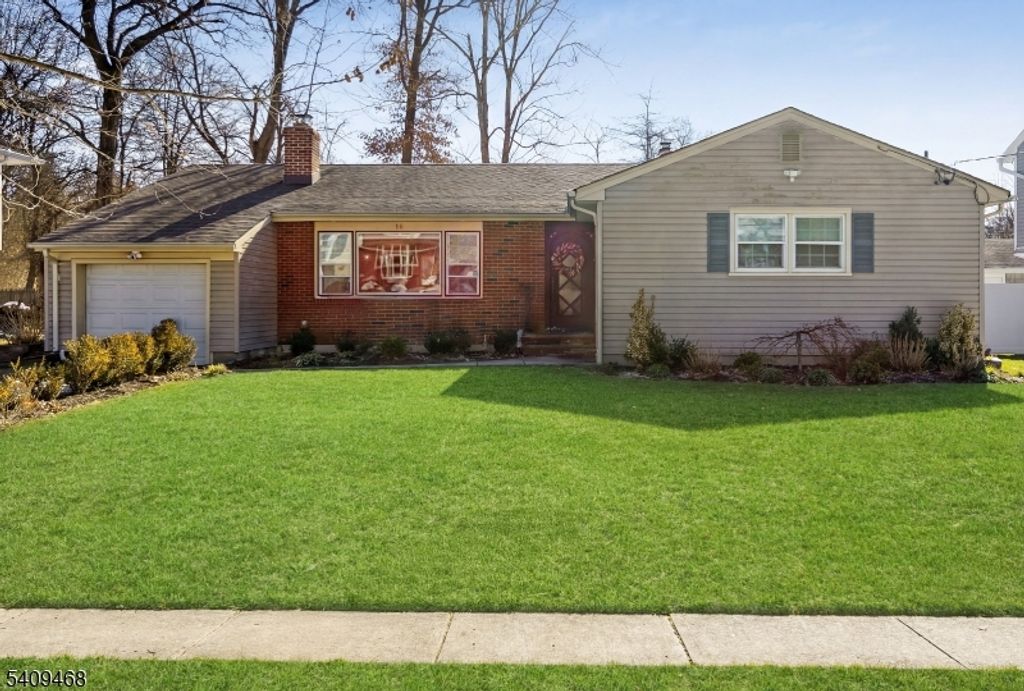 16 Canterbury Dr, Scotch Plains Twp., NJ 07076