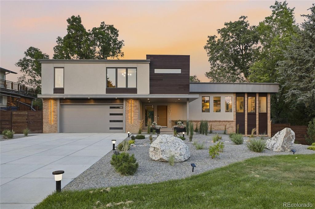 3072 Mountain Shadows Drive, Wheat Ridge, CO 80215
