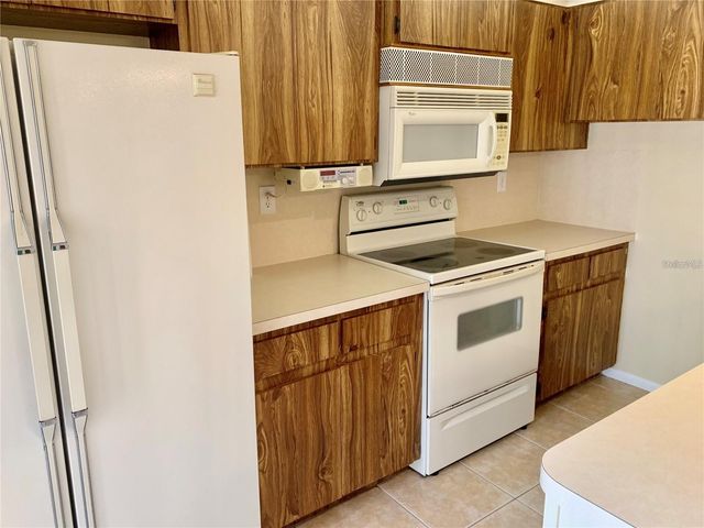 2602 7TH COURT 15, Palm Harbor, FL 34684