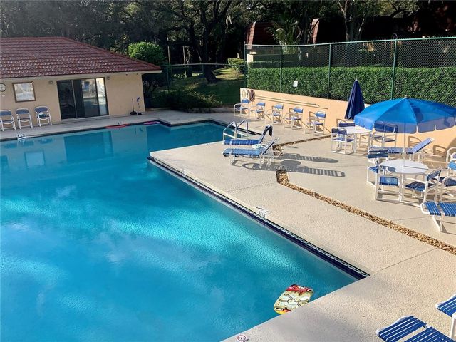 2602 7TH COURT 15, Palm Harbor, FL 34684
