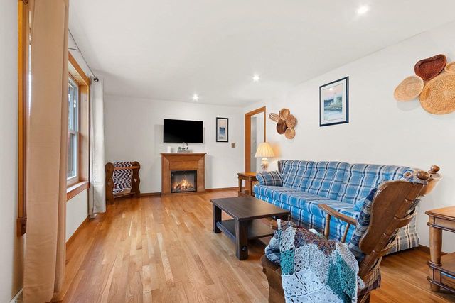 W6672 CEDAR DRIVE, Greenville, WI 54942