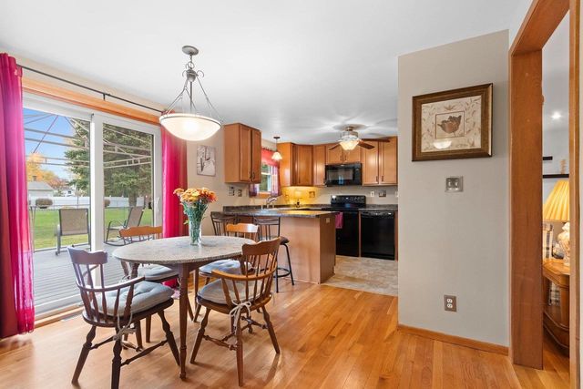 W6672 CEDAR DRIVE, Greenville, WI 54942