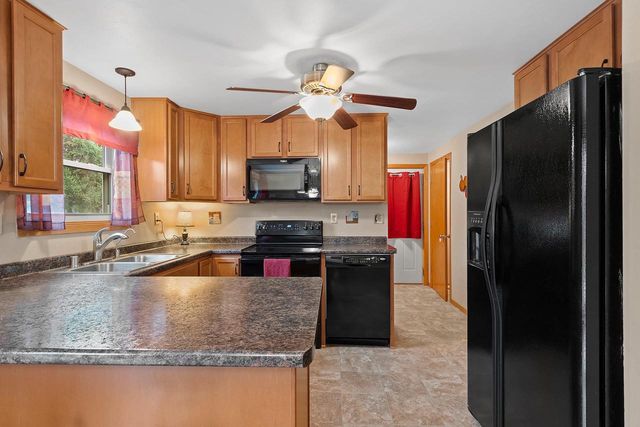 W6672 CEDAR DRIVE, Greenville, WI 54942