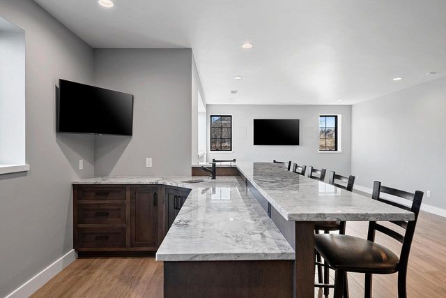 2011 LABYRINTH LANE, De Pere, WI 54115