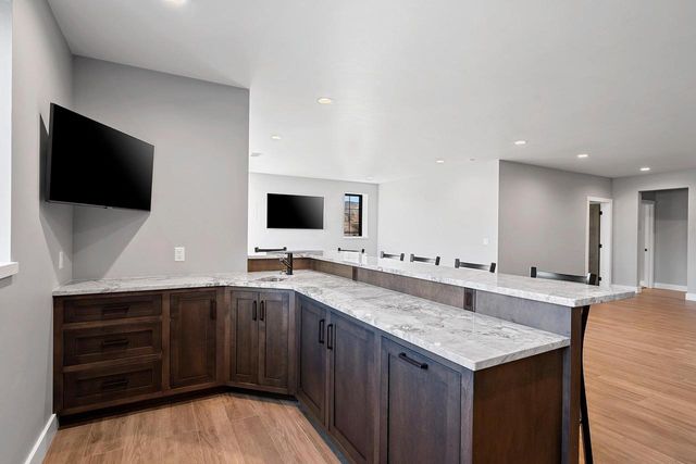 2011 LABYRINTH LANE, De Pere, WI 54115
