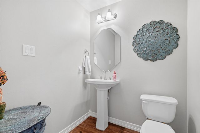 10111 Earlington Manor Drive, Spring, TX 77379