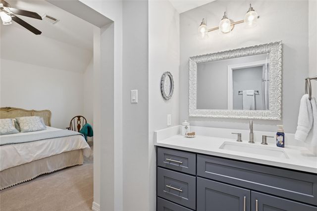 10111 Earlington Manor Drive, Spring, TX 77379