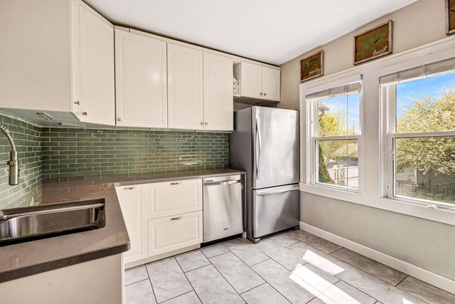 2625 S Wentworth AVENUE, Milwaukee, WI 53207