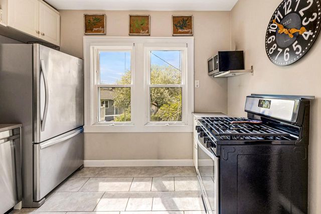 2625 S Wentworth AVENUE, Milwaukee, WI 53207