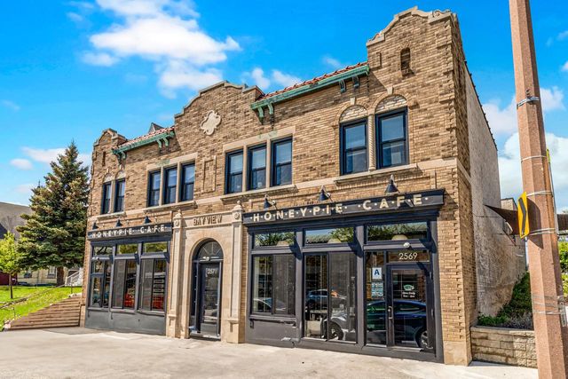 2625 S Wentworth AVENUE, Milwaukee, WI 53207