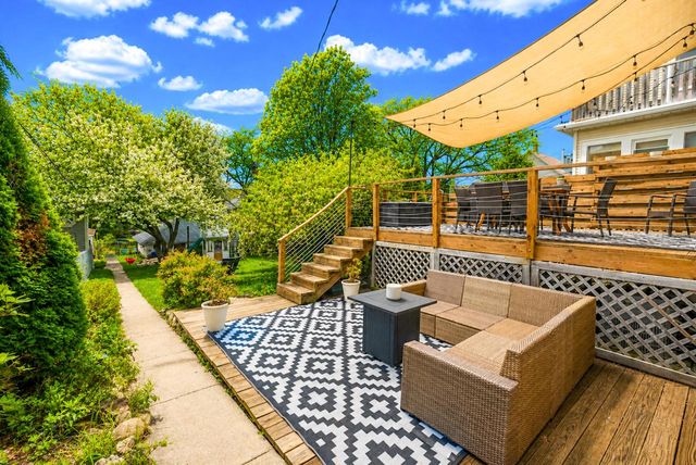 2625 S Wentworth AVENUE, Milwaukee, WI 53207