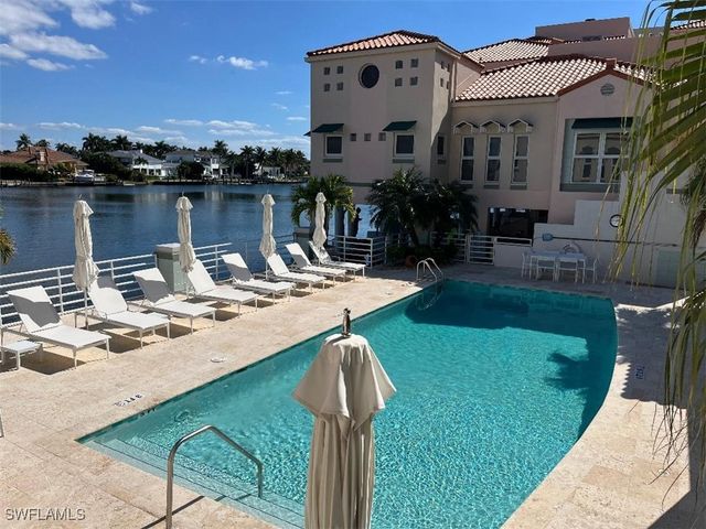 4530 Gulf Shore BLVD N 2-112, Naples, FL 34103