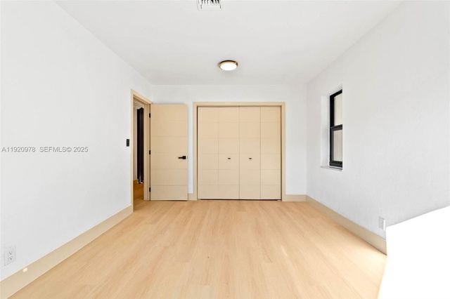 7020 Plantation Rd, Plantation, FL 33317