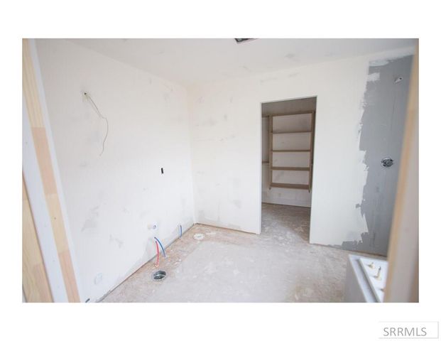 1660 Tide Pool Drive, Idaho Falls, ID 83404