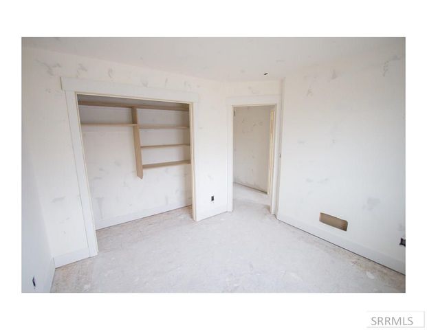 1660 Tide Pool Drive, Idaho Falls, ID 83404