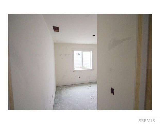 1660 Tide Pool Drive, Idaho Falls, ID 83404