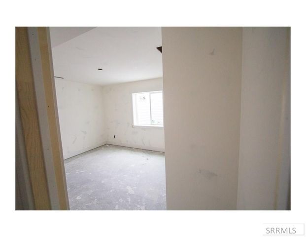 1660 Tide Pool Drive, Idaho Falls, ID 83404