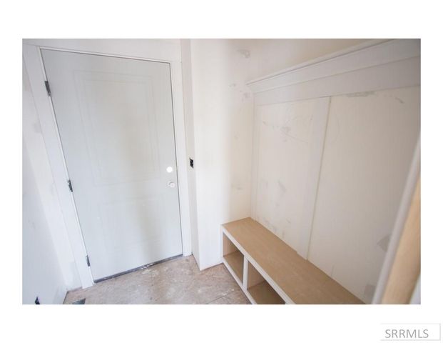 1660 Tide Pool Drive, Idaho Falls, ID 83404