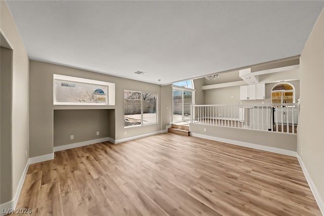 8753 Harvest Valley Avenue, Las Vegas, NV 89129